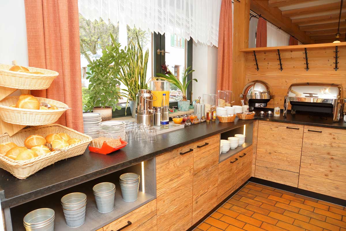 Landhotel-Gasthaus-Wiedmann-Frühstücksbuffet